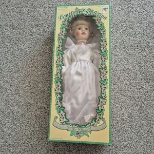 Le Cheri Limited Collection Genuine 21" Porcelain Doll New in Box (Tracie)